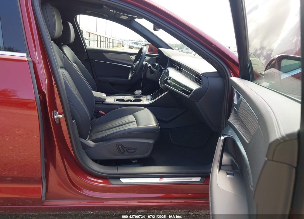 2024 AUDI A6 VIN: WAUL2BF26RN055190
