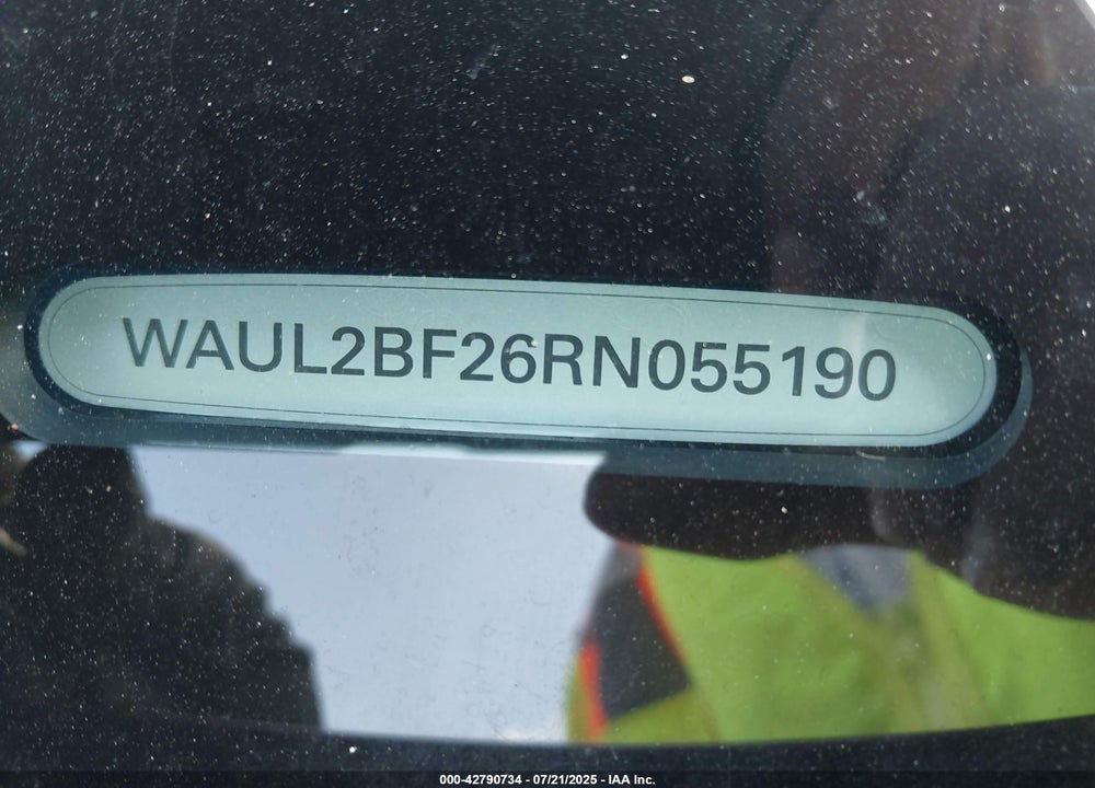 2024 AUDI A6 VIN: WAUL2BF26RN055190