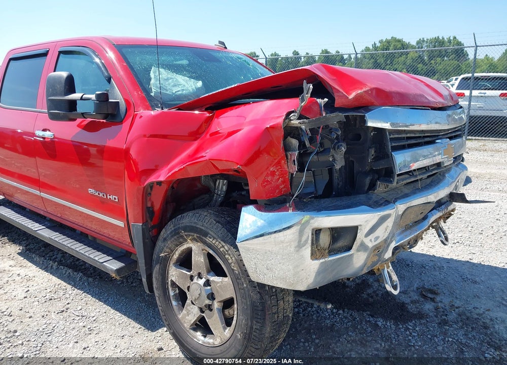 2015 CHEVROLET SILVERADO 2500 VIN: 1GC1KWE88FF118948