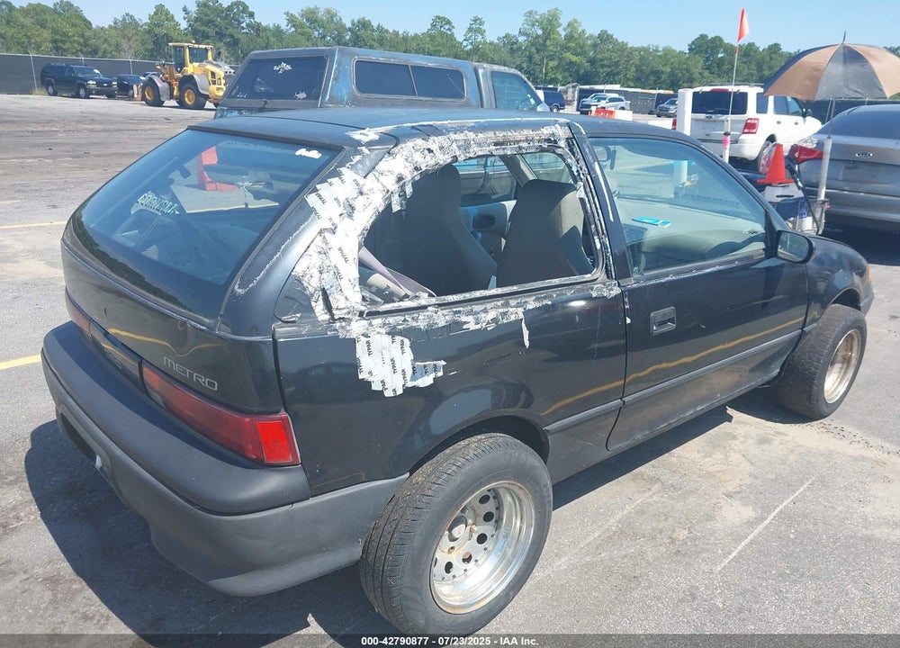 1993 GEO METRO VIN: 2C1MR2460P6761966