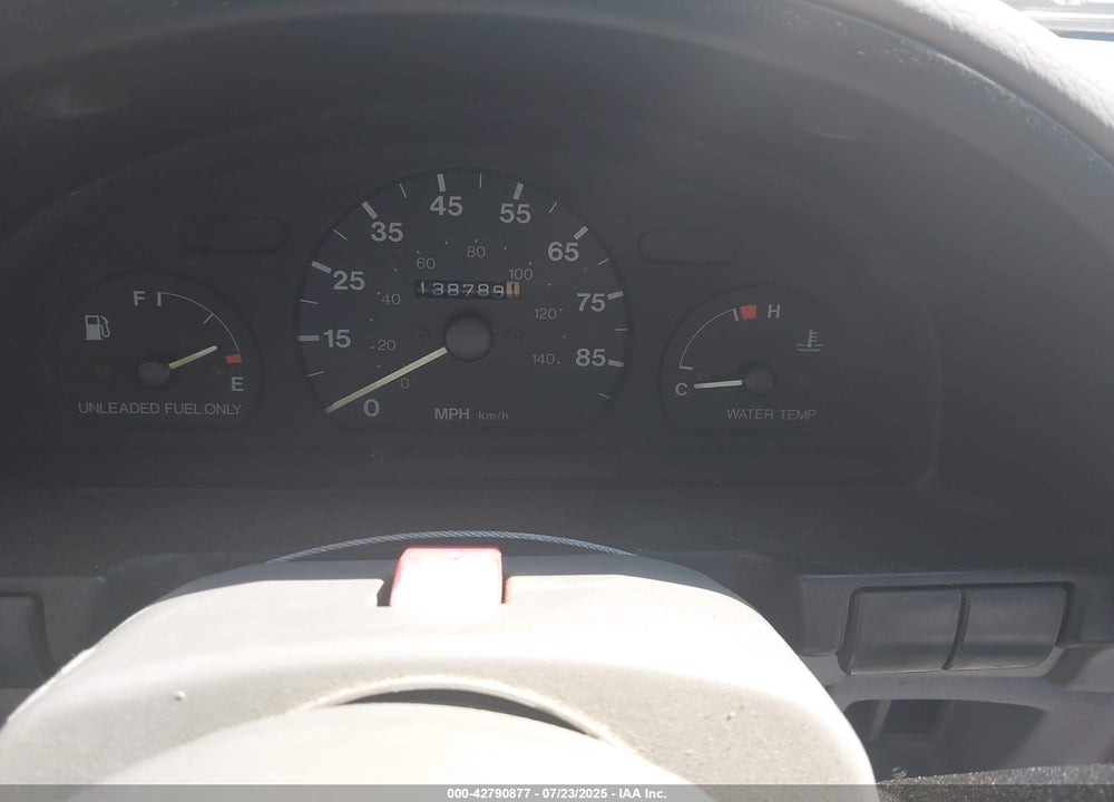 1993 GEO METRO VIN: 2C1MR2460P6761966