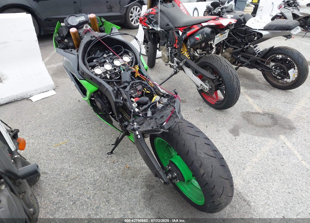 2013 KAWASAKI ZX636 E VIN: JKBZXJE18DA004829