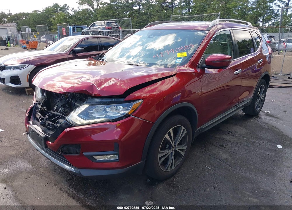 2018 NISSAN ROGUE VIN: 5N1AT2MV0JC835413
