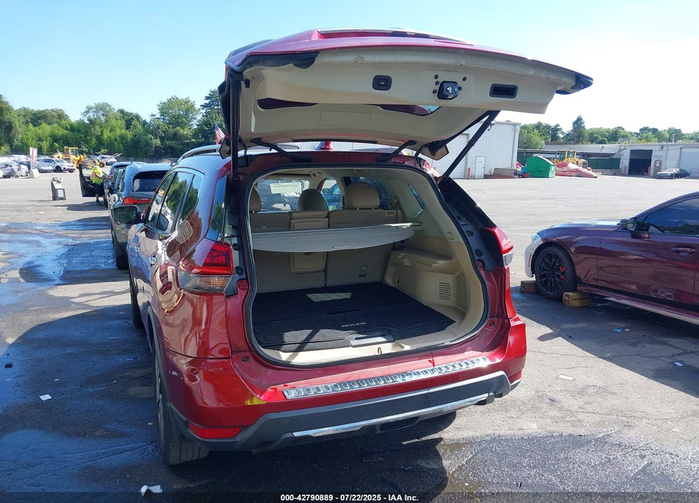 2018 NISSAN ROGUE VIN: 5N1AT2MV0JC835413