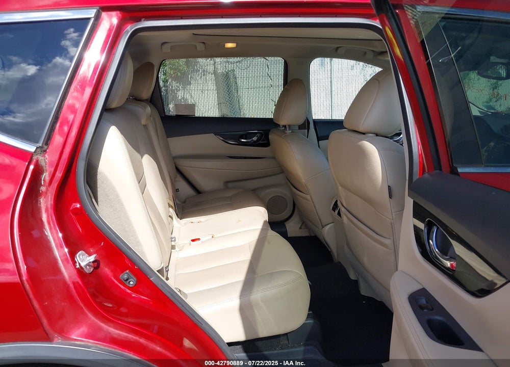 2018 NISSAN ROGUE VIN: 5N1AT2MV0JC835413