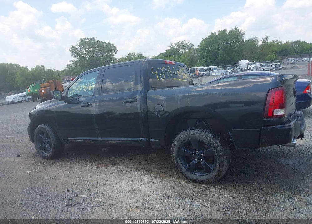 2014 RAM 1500 VIN: 1C6RR7KT9ES418721