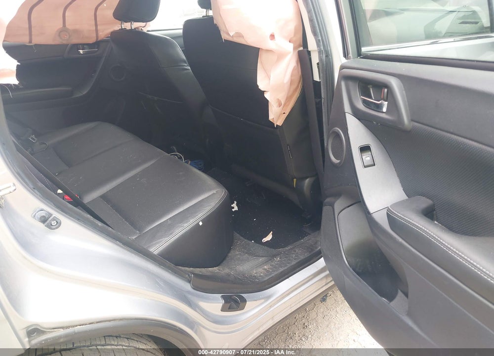 2015 SUBARU FORESTER 2.5I TOURING VIN: JF2SJAWC8FH577139