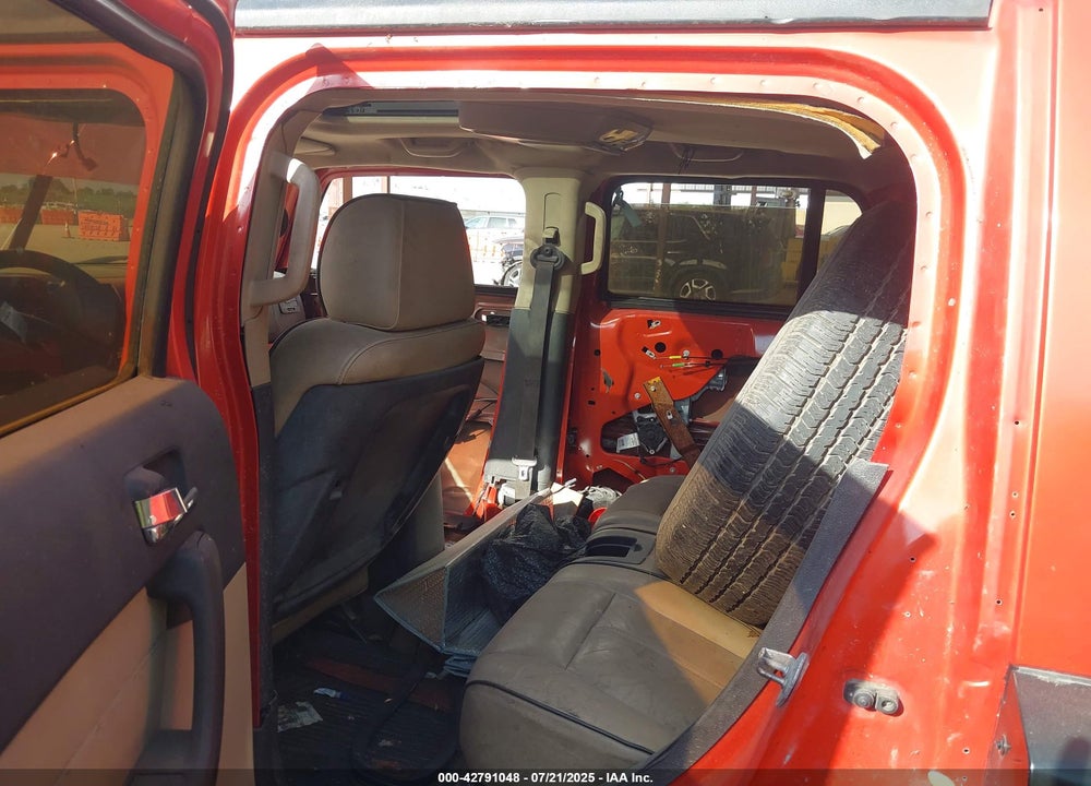 2008 HUMMER H3 VIN: 5GTEN13L788142693