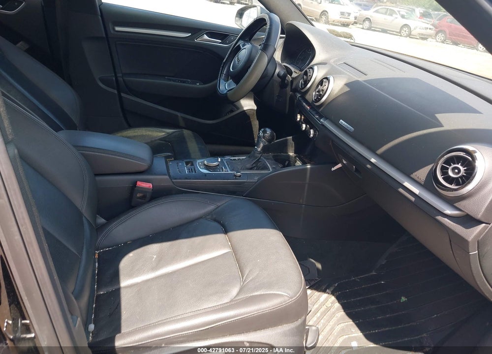 2016 AUDI A3 VIN: WAUB8GFF5G1077647
