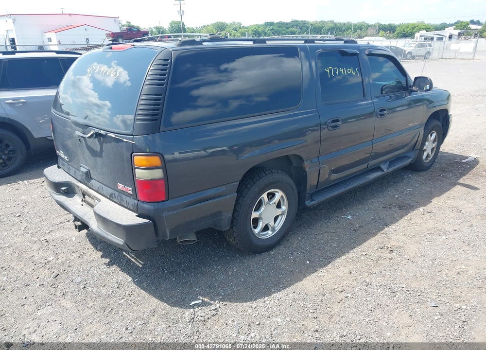 2004 GMC YUKON XL 1500 DENALI VIN: 1GKFK66U34J313341