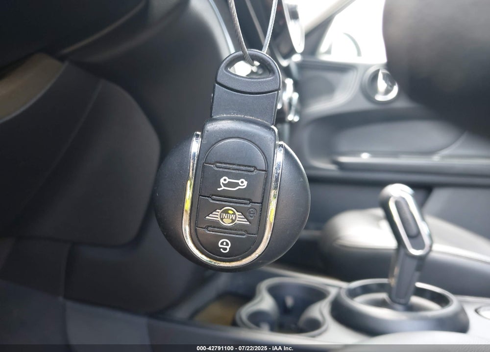 2020 MINI COUNTRYMAN VIN: WMZYW5C0XL3L13537