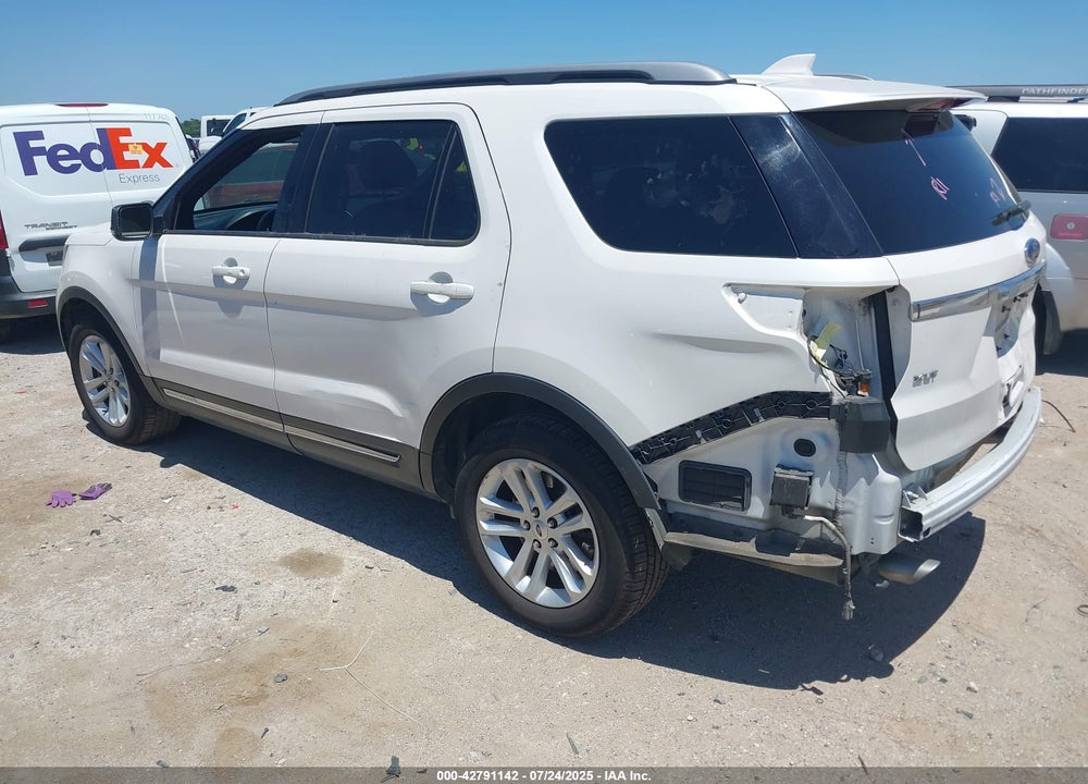 2017 FORD EXPLORER VIN: 1FM5K7D85HGD53289