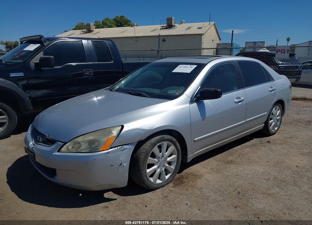 2004 HONDA ACCORD 2.4 EX VIN: 1HGCM56844A000581