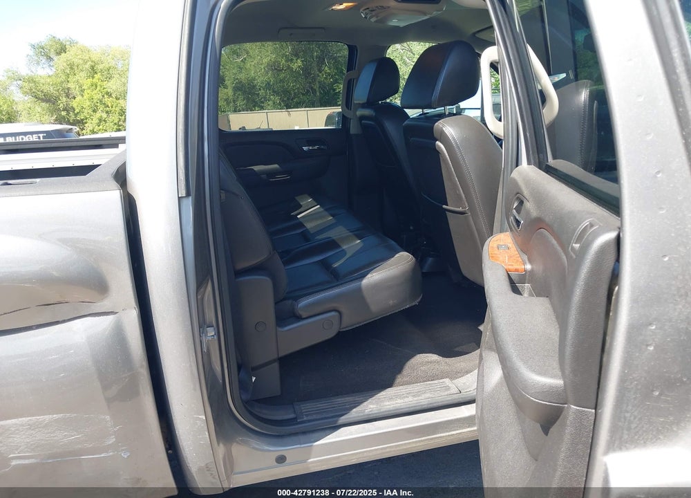 2007 CHEVROLET SILVERADO 1500 LTZ VIN: 2GCEK13YX71567046
