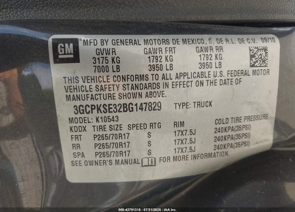 2011 CHEVROLET SILVERADO 1500 VIN: 3GCPKSE32BG147829