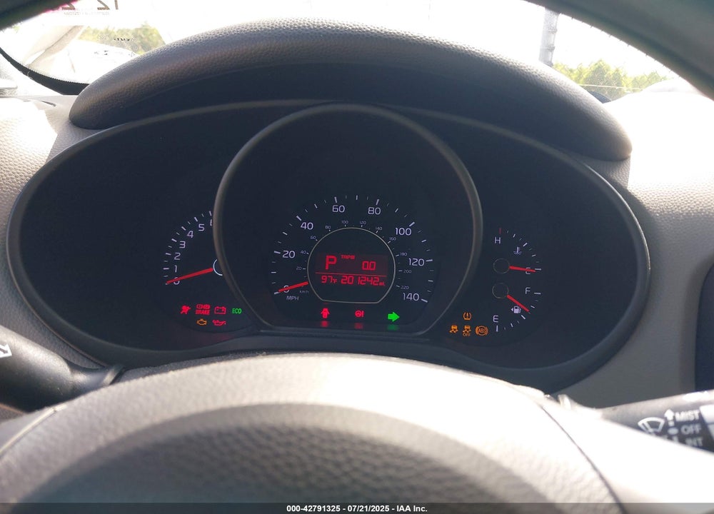 2015 KIA SOUL VIN: KNDJN2A26F7142922