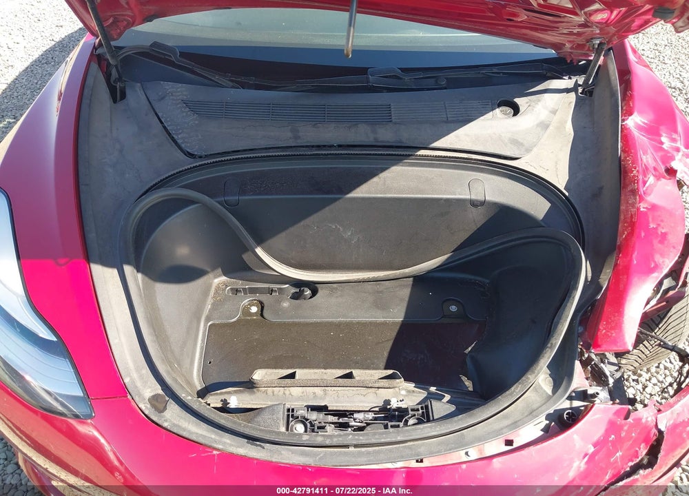 2018 TESLA MODEL 3 VIN: 5YJ3E1EB3JF104712