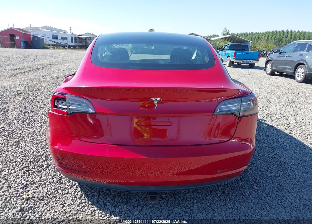 2018 TESLA MODEL 3 VIN: 5YJ3E1EB3JF104712