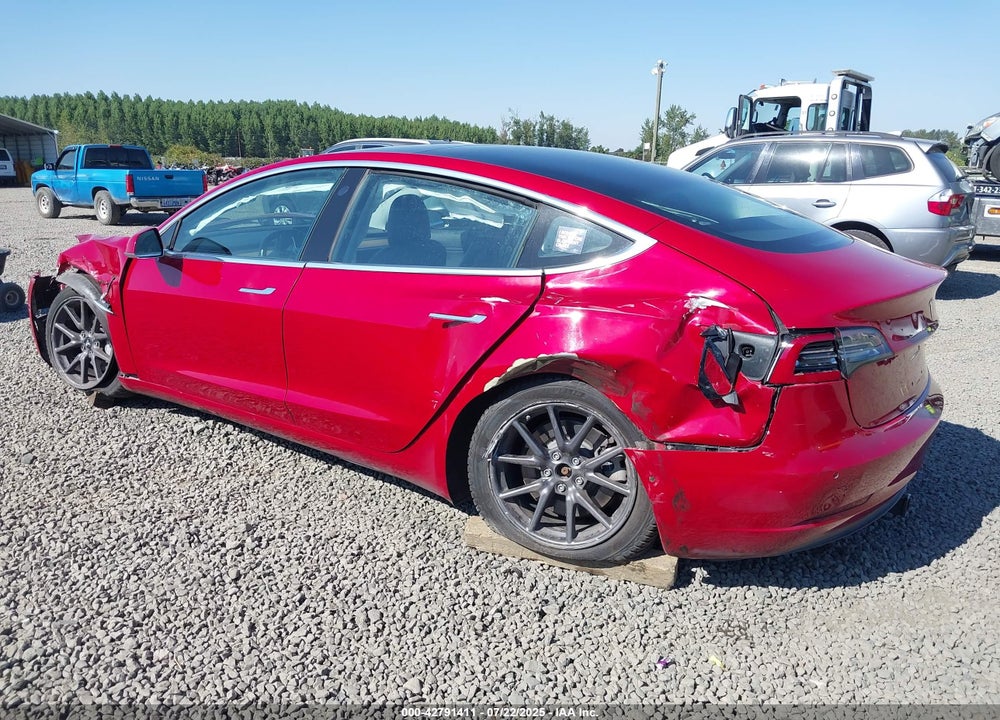 2018 TESLA MODEL 3 VIN: 5YJ3E1EB3JF104712