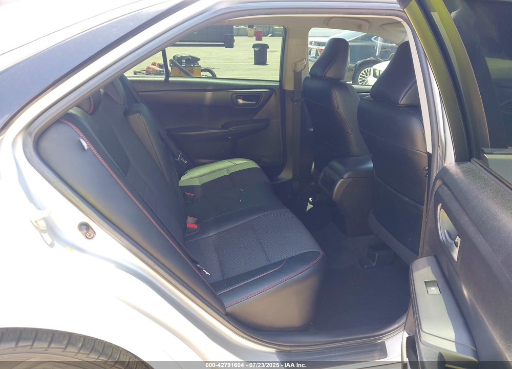 2017 TOYOTA CAMRY VIN: 4T1BF1FK2HU372672