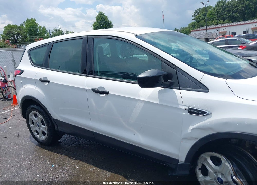 2017 FORD ESCAPE S VIN: 1FMCU0F75HUB88746