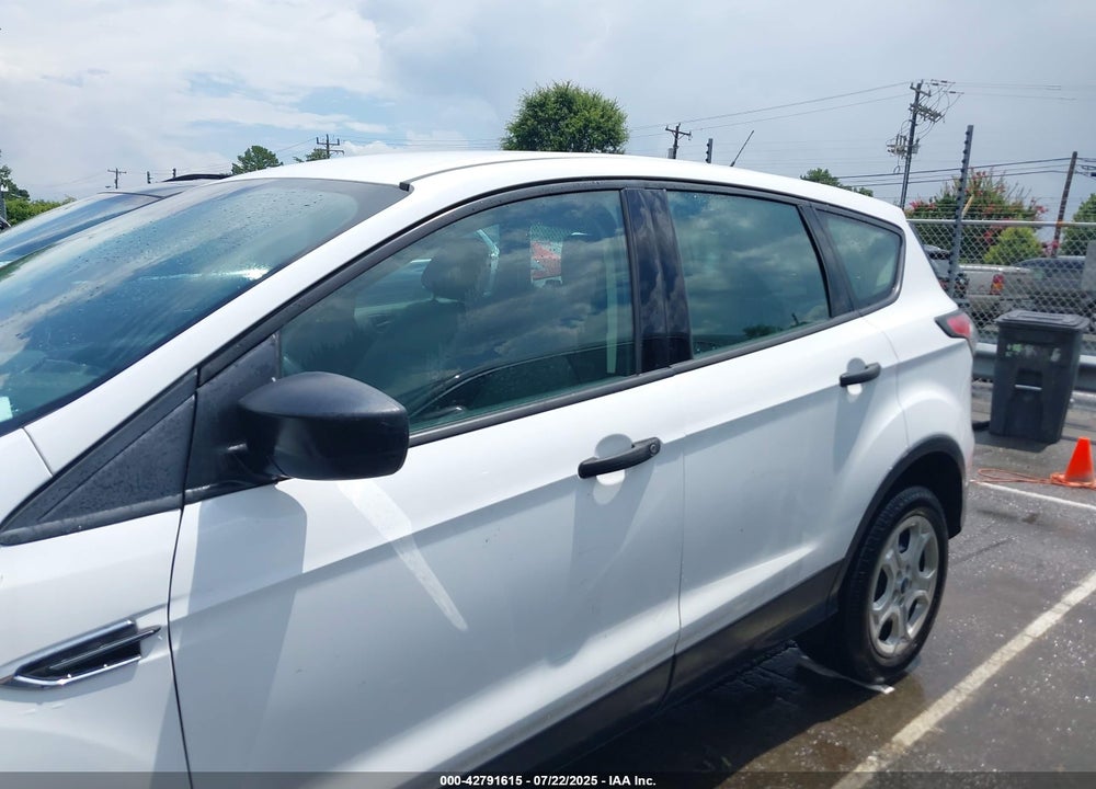 2017 FORD ESCAPE S VIN: 1FMCU0F75HUB88746