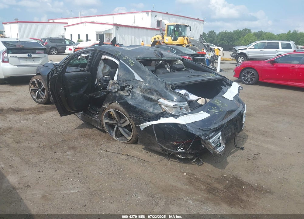 2020 HONDA ACCORD VIN: 1HGCV2F30LA025413