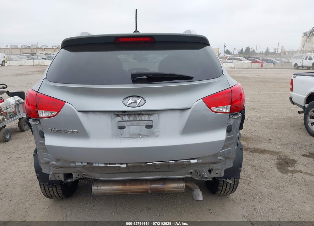 2014 HYUNDAI TUCSON VIN: KM8JU3AG5EU797427