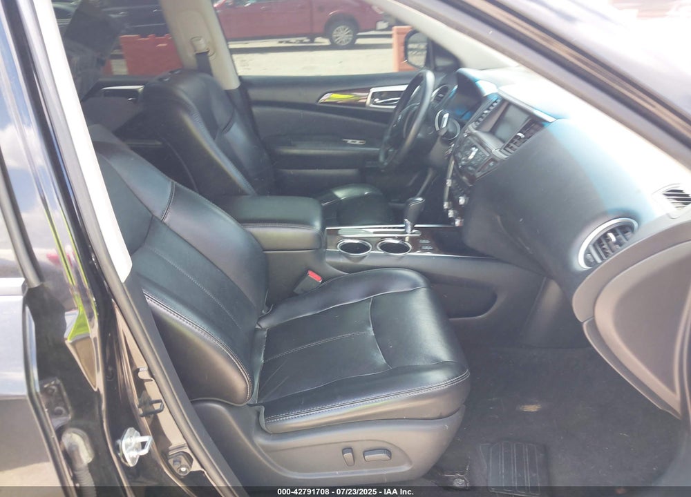 2015 NISSAN PATHFINDER VIN: 5N1AR2MN0FC603108
