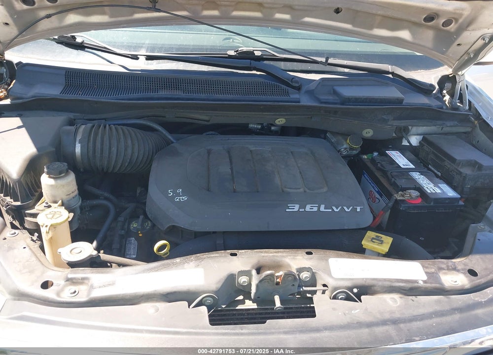 2012 CHRYSLER TOWN & COUNTRY VIN: 2C4RC1BG4CR306207