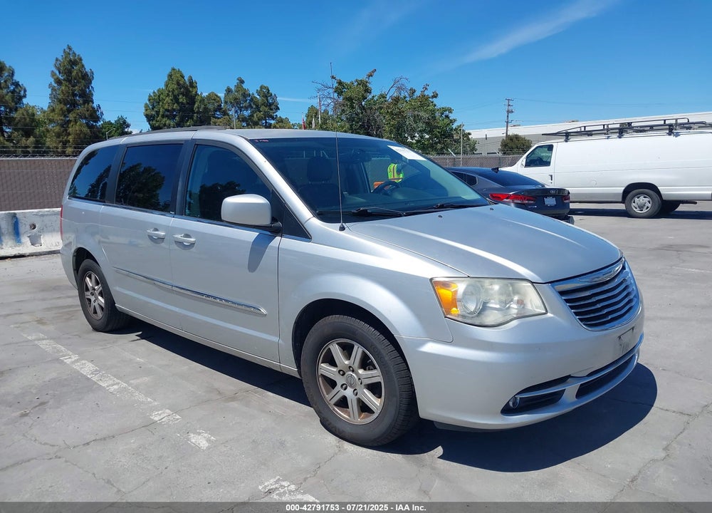 2012 CHRYSLER TOWN & COUNTRY VIN: 2C4RC1BG4CR306207
