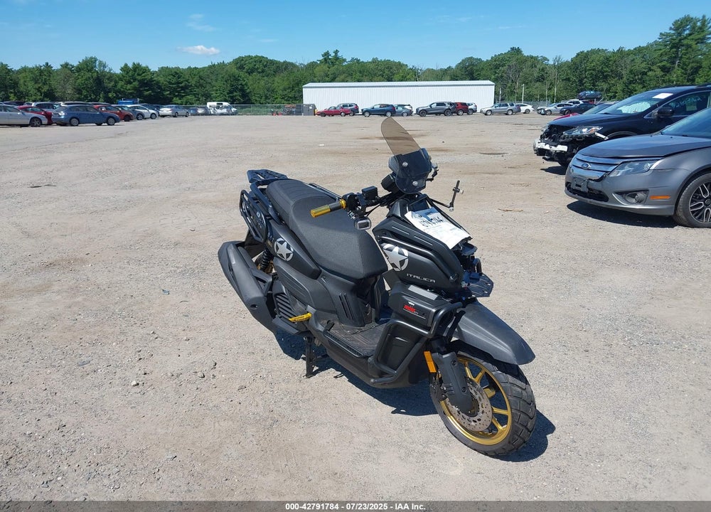 2025 TZTC SCOOTER VIN: HZ2TCDL4XS1005425
