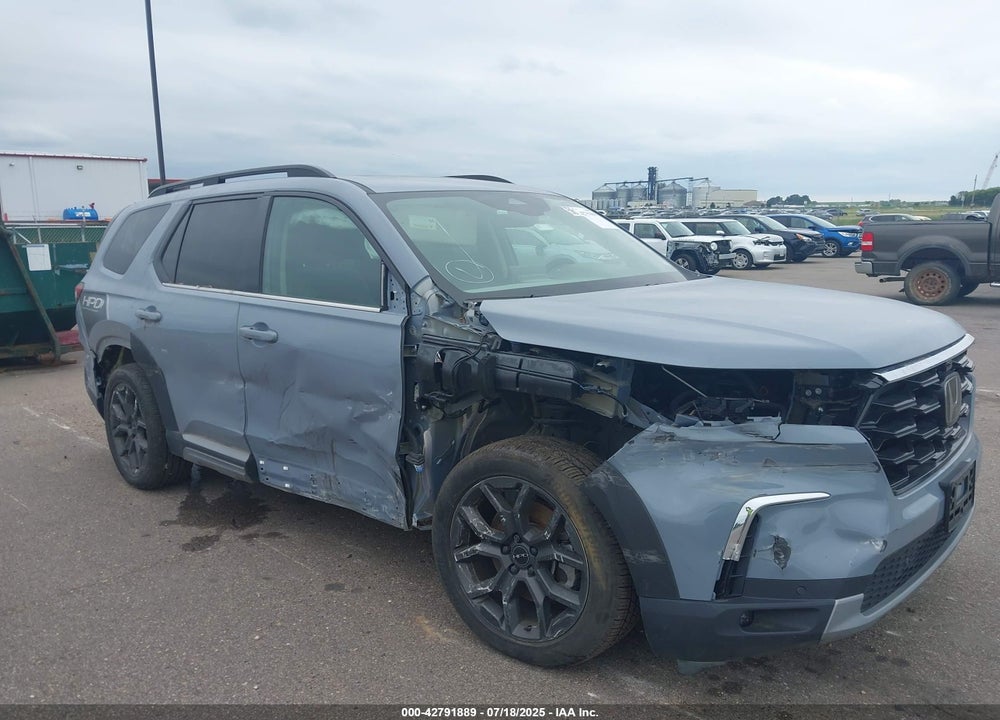 2023 HONDA PILOT VIN: 5FNYG1H82PB034130