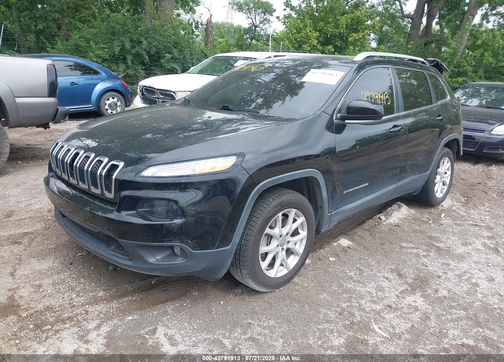 2017 JEEP CHEROKEE VIN: 1C4PJLCS2HW669650