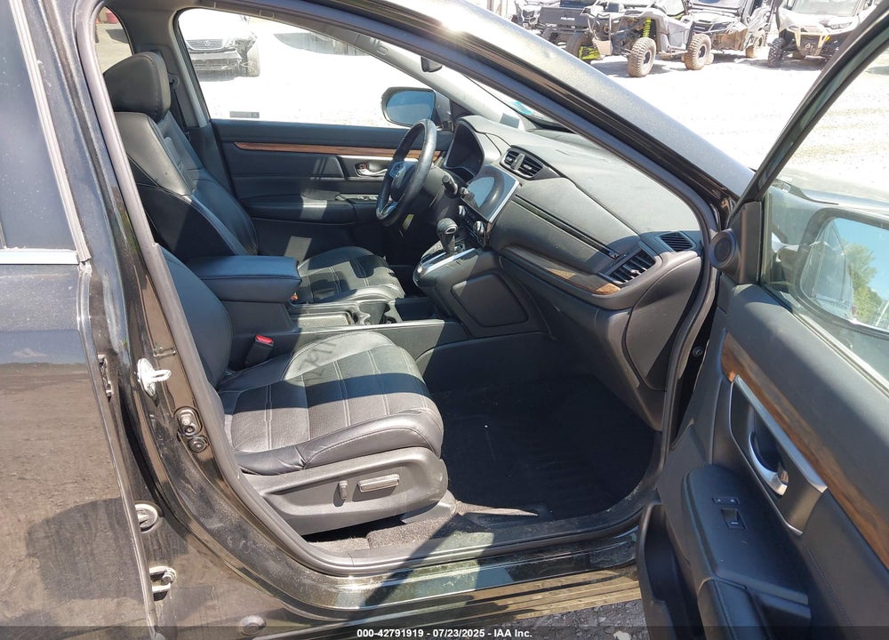 2018 HONDA CR-V VIN: 7FARW2H86JE002080