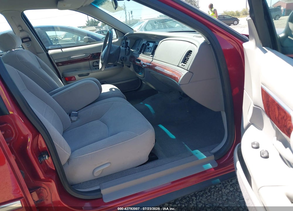 2000 MERCURY GRAND MARQUIS LS VIN: 2MEFM75W6YX737655