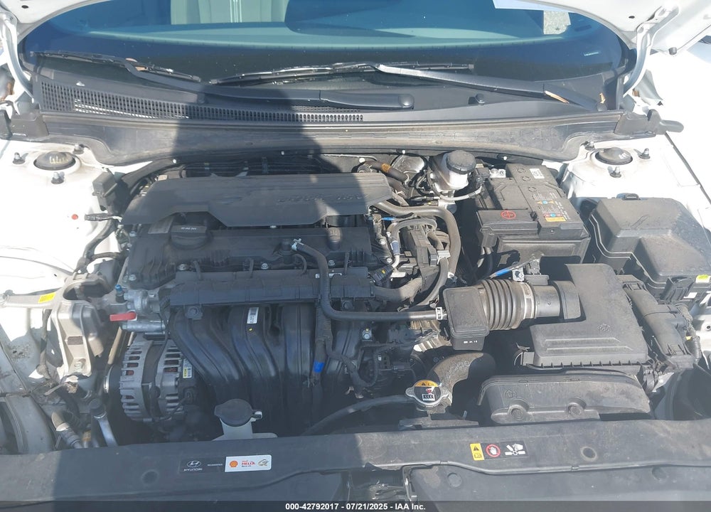 2024 HYUNDAI ELANTRA VIN: KMHLM4DG3RU750915