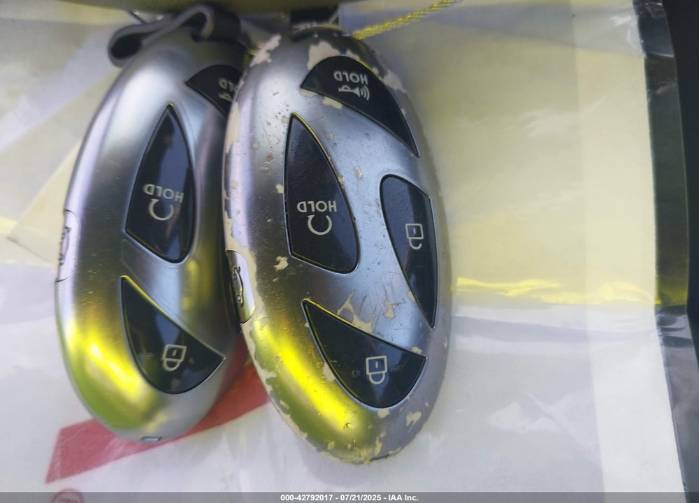 2024 HYUNDAI ELANTRA VIN: KMHLM4DG3RU750915