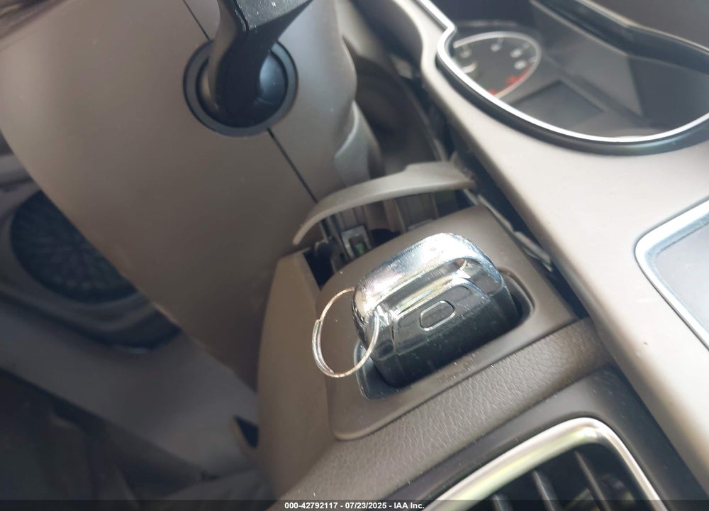 2015 AUDI A4 VIN: WAUAFAFL8FN008012