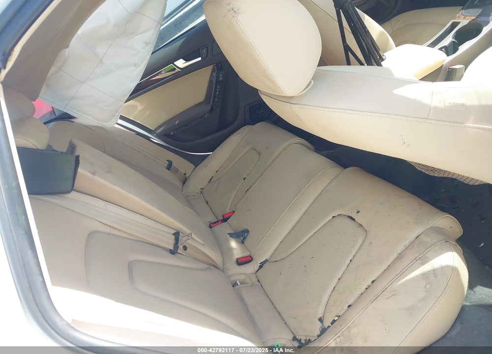 2015 AUDI A4 VIN: WAUAFAFL8FN008012