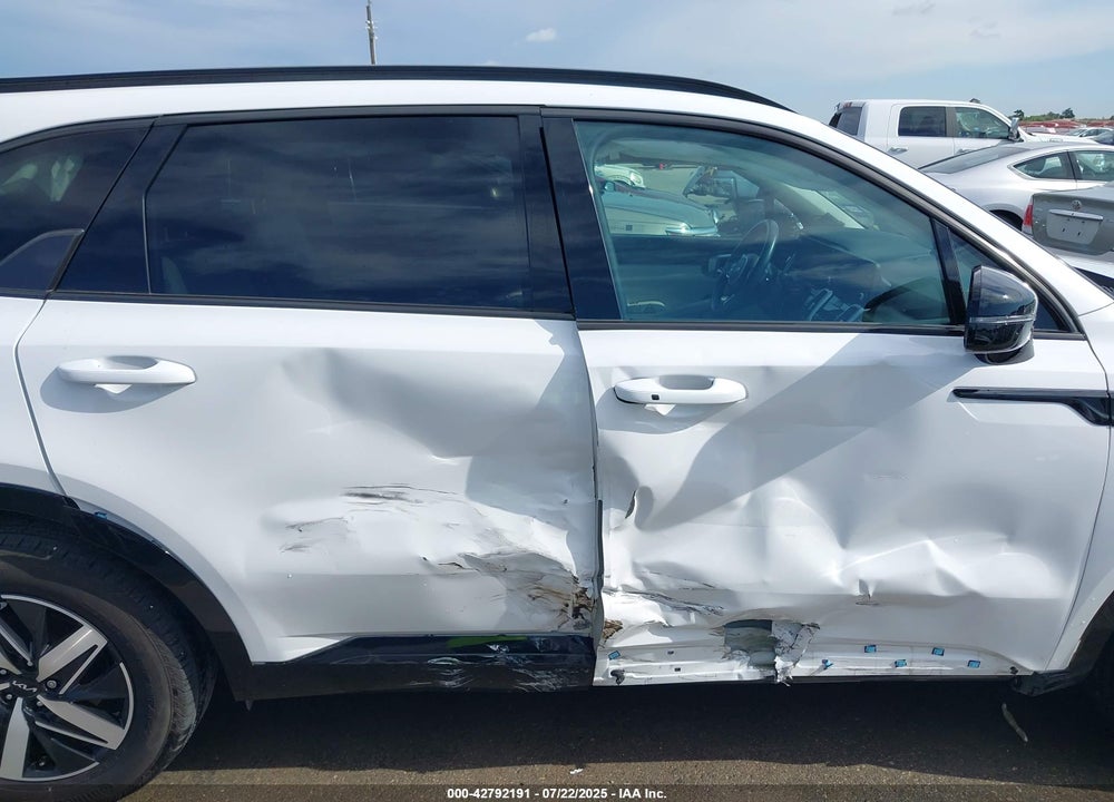 2023 KIA SORENTO EX VIN: 5XYRH4LF0PG176140