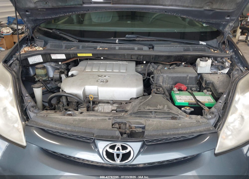 2008 TOYOTA SIENNA LE VIN: 5TDZK23C58S144381