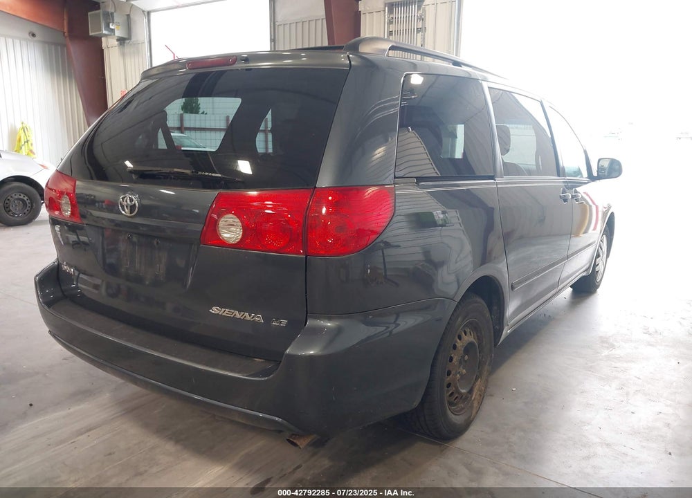 2008 TOYOTA SIENNA LE VIN: 5TDZK23C58S144381