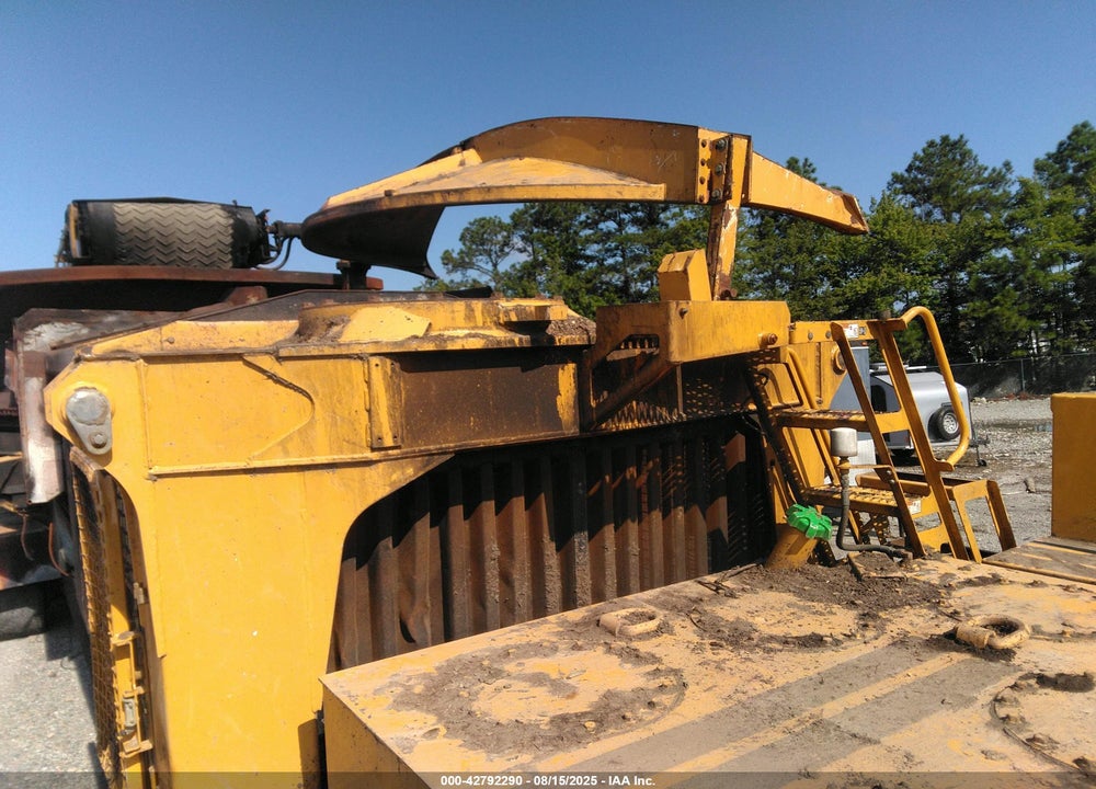 2018 VERMEER TG7000 TUB GRINDER VIN: 1VRY46365J1001053
