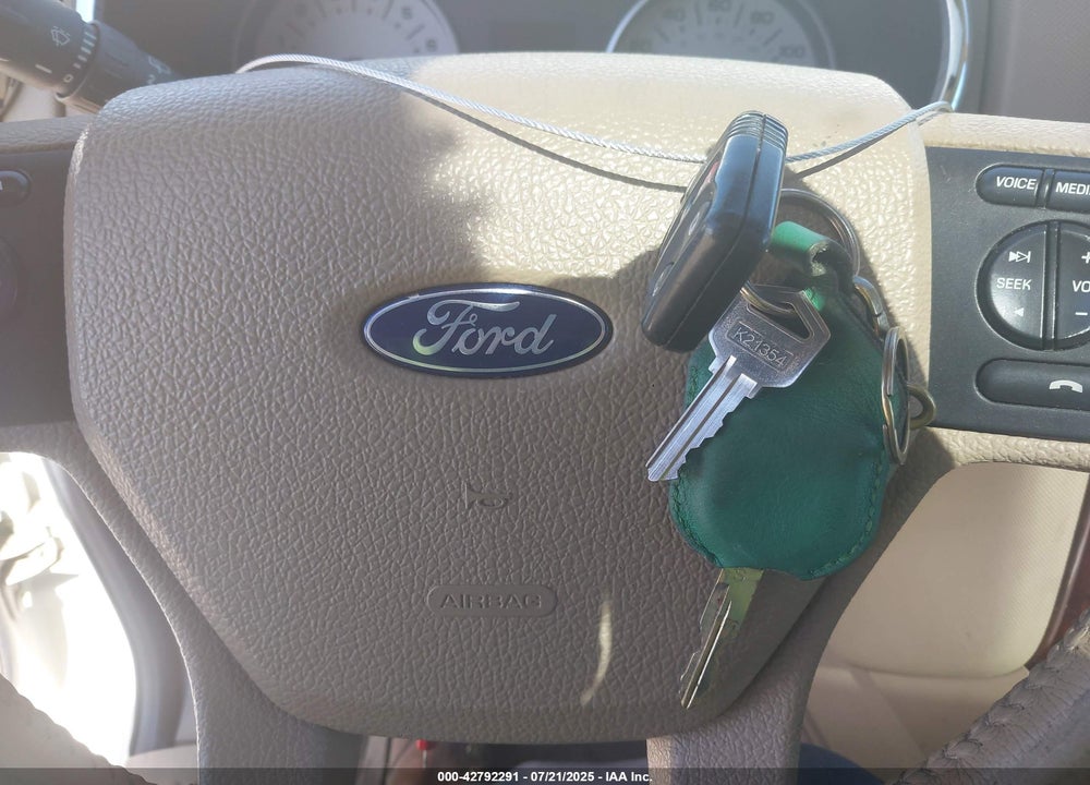 2008 FORD EXPLORER VIN: 1FMEU75808UA33890
