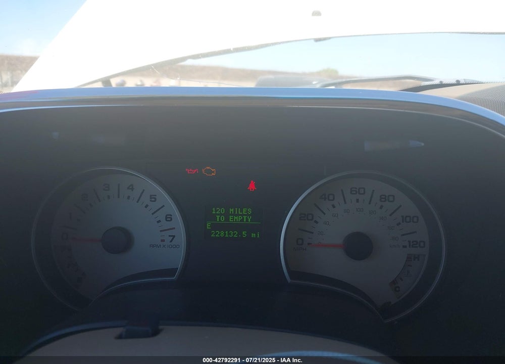 2008 FORD EXPLORER VIN: 1FMEU75808UA33890