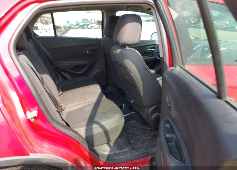2015 CHEVROLET TRAX VIN: KL7CJPSB0FB231282