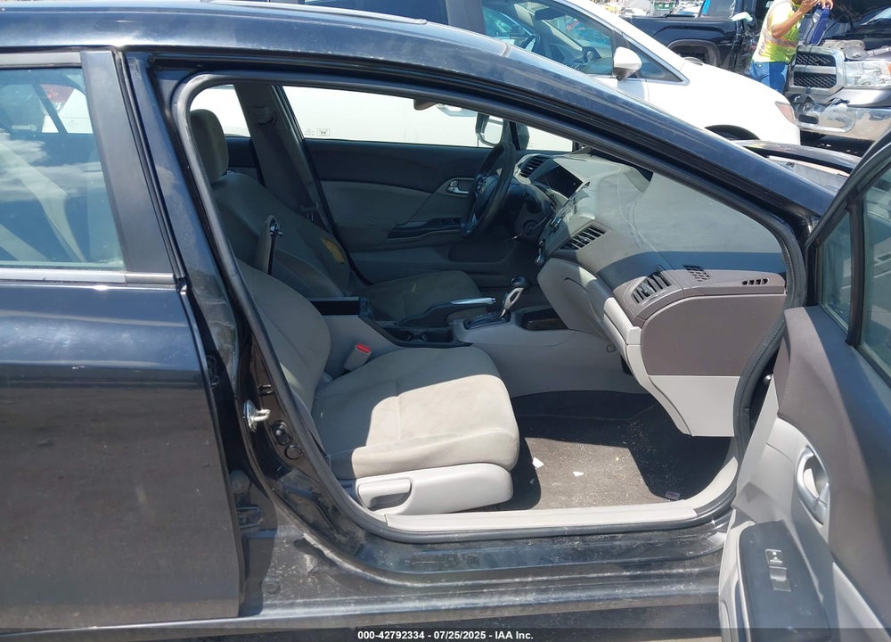 2012 HONDA CIVIC VIN: 19XFB2F80CE370907