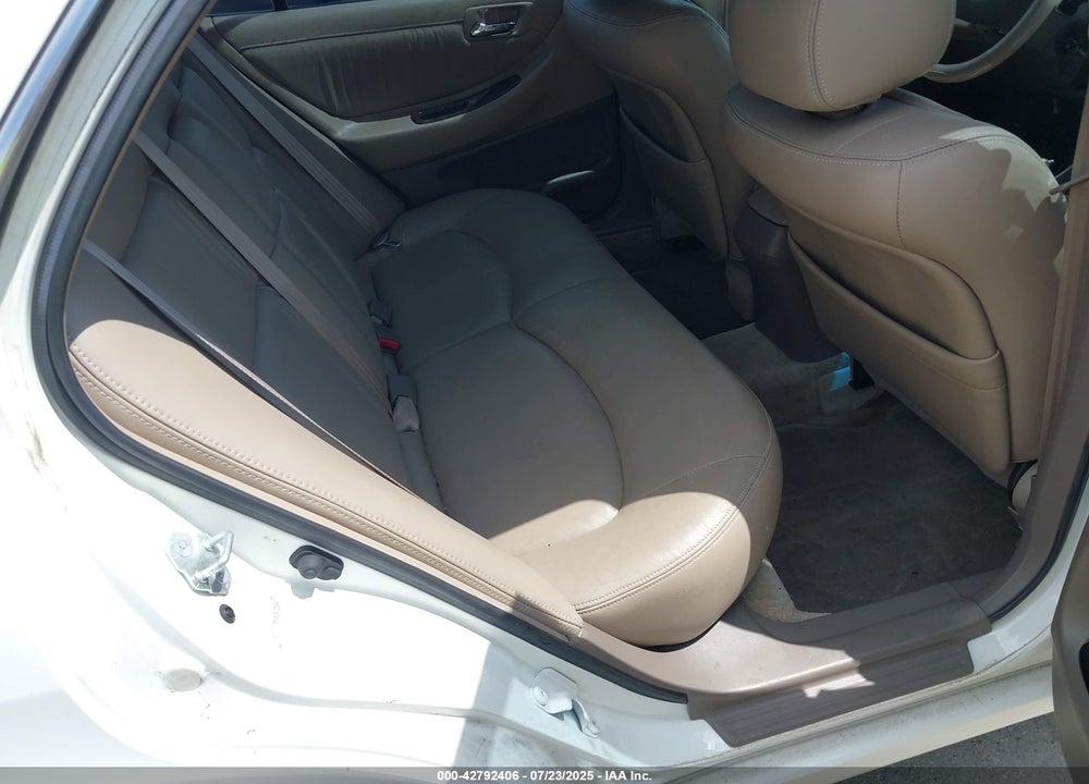1998 HONDA ACCORD EX V6 VIN: 1HGCG1650WA042304