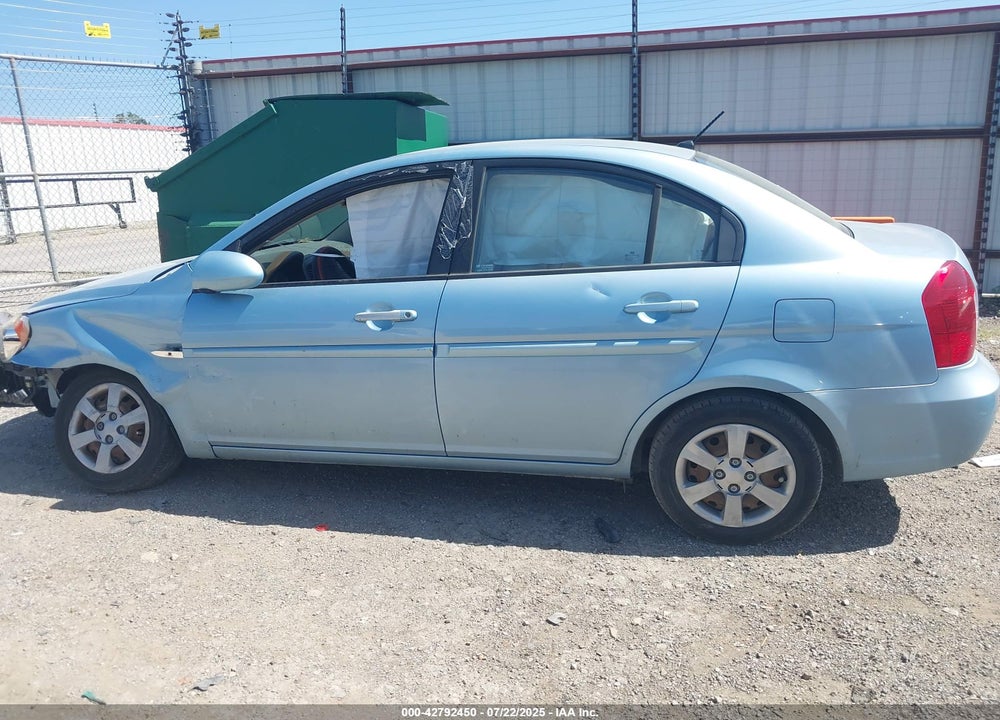 2007 HYUNDAI ACCENT GLS VIN: KMHCN46C37U113625